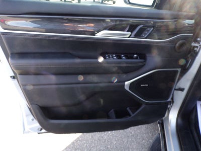 2024 Jeep Wagoneer BASE