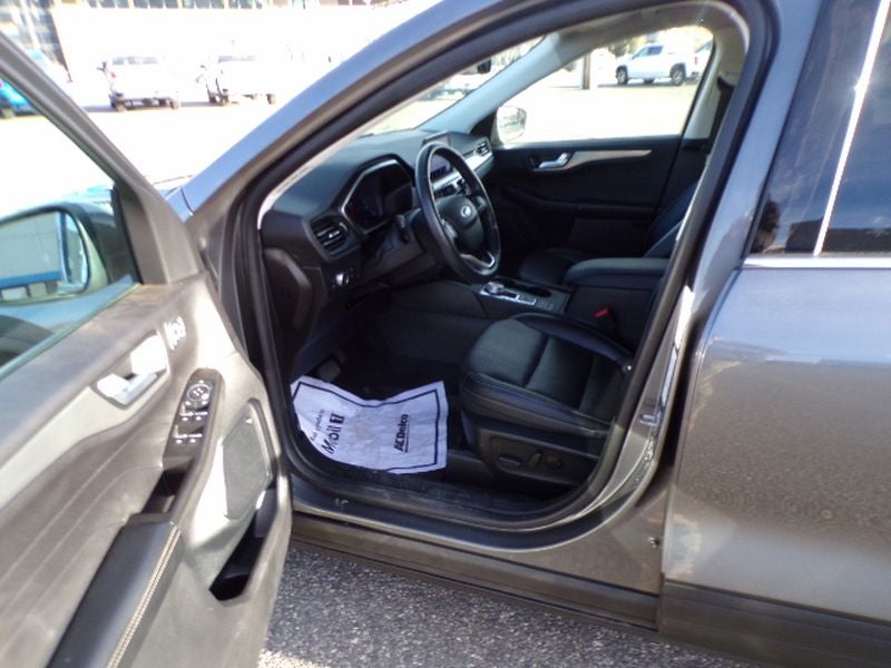 2021 Ford Escape Titanium Hybrid