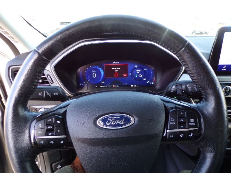 2021 Ford Escape Titanium Hybrid