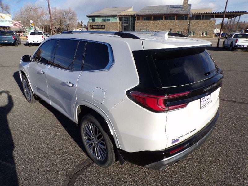 2024 GMC Acadia Denali