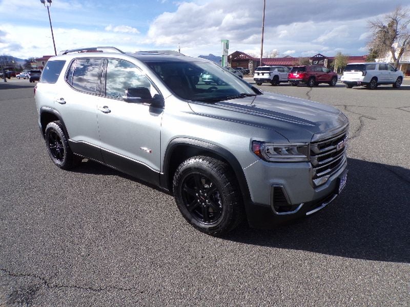 2023 GMC Acadia AT4