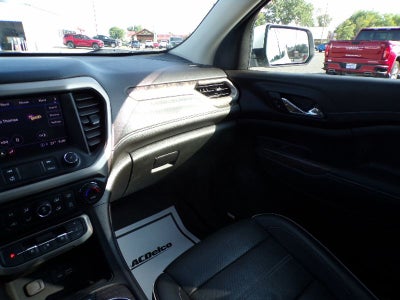 2022 GMC Acadia Denali