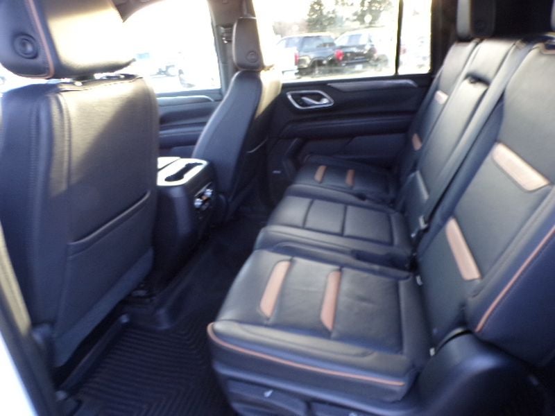 2021 GMC Yukon XL AT4