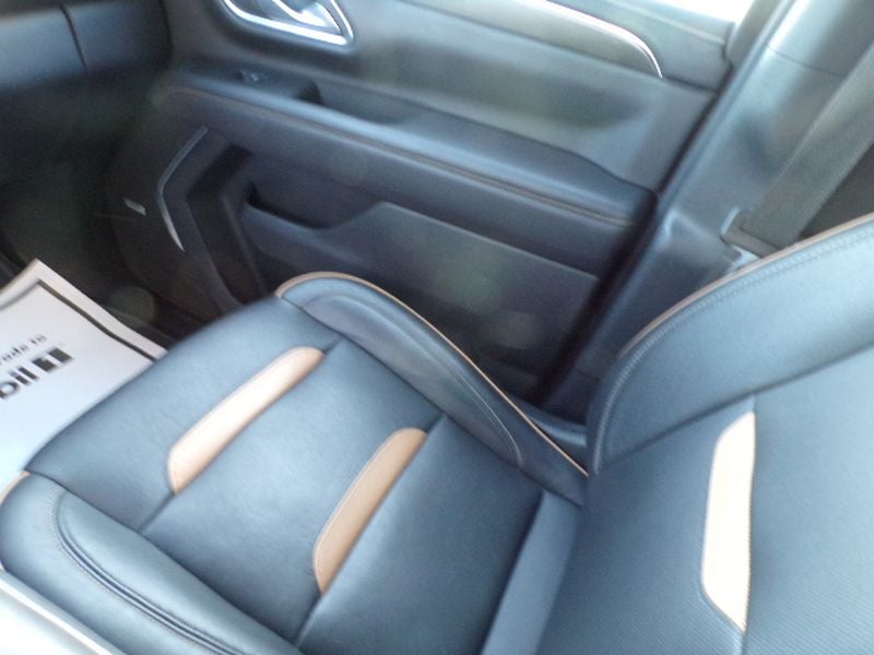 2021 GMC Yukon XL AT4