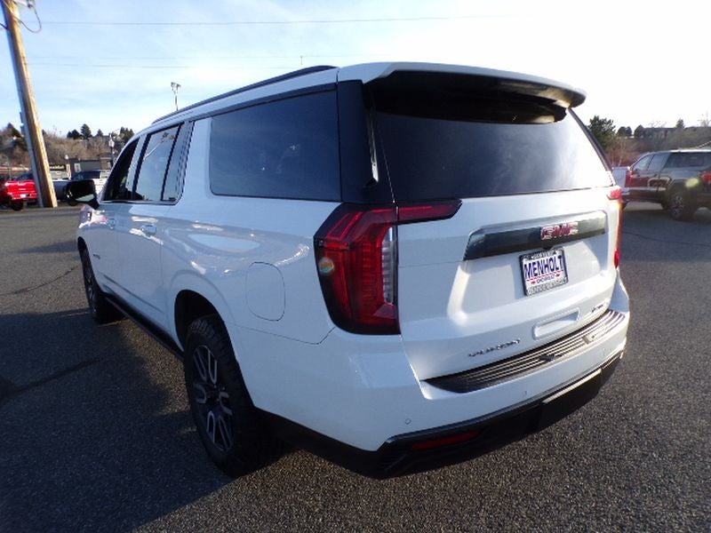 2021 GMC Yukon XL AT4