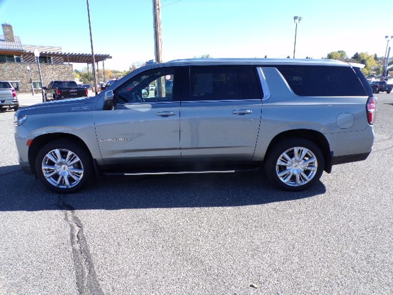 2023 Chevrolet Suburban High Country