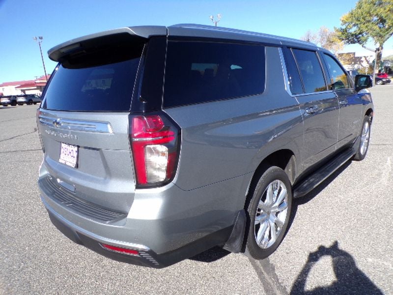 2023 Chevrolet Suburban High Country