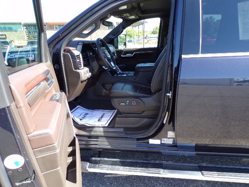 2024 GMC Sierra 3500 HD Denali