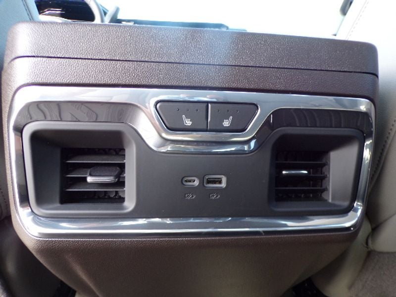 2025 GMC Sierra 3500 HD SLT