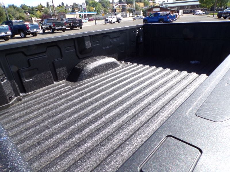 2025 GMC Sierra 3500 HD SLT