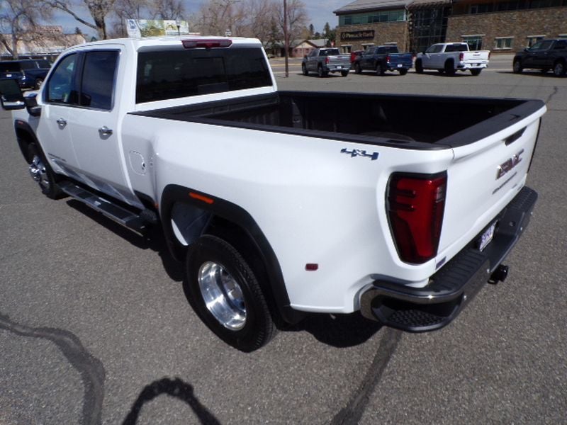 2026 GMC Sierra 3500 HD SLT DRW