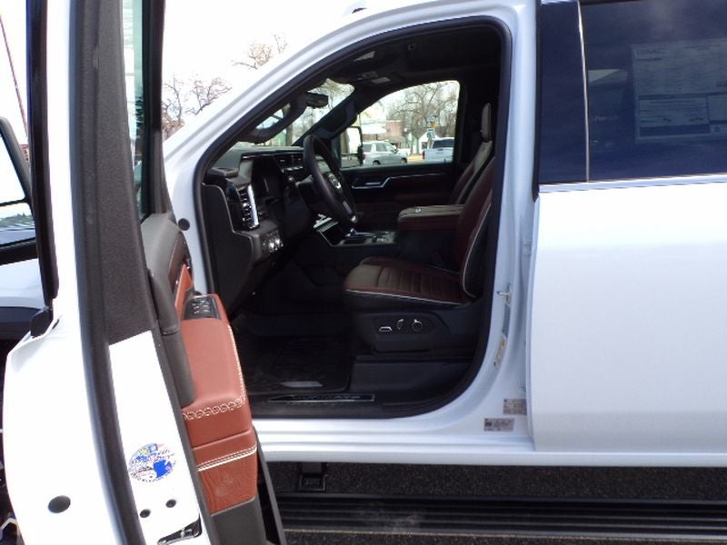 2026 GMC Sierra 3500 HD Denali Ultimate