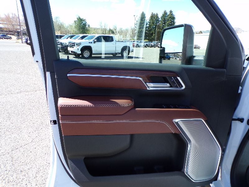 2026 GMC Sierra 3500 HD Denali Ultimate