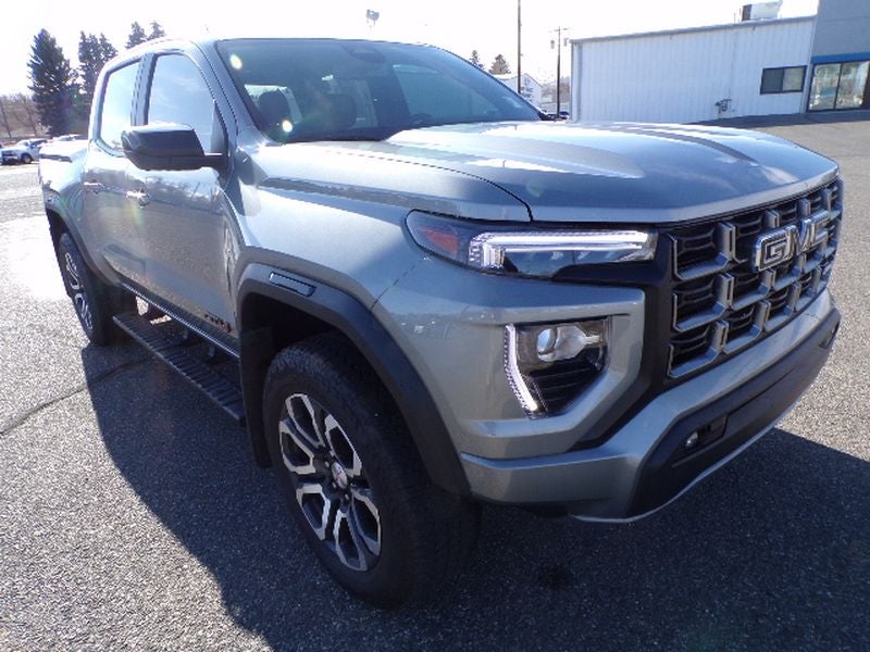 2024 GMC Canyon AT4