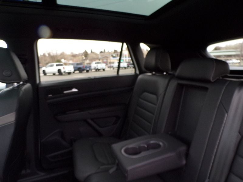 2020 Volkswagen Atlas Cross Sport 3.6L V6 SEL Premium