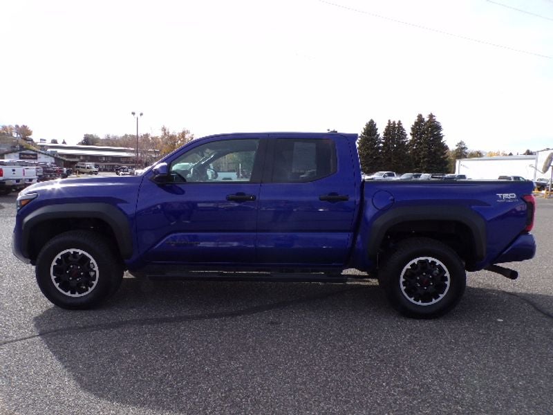 2025 Toyota Tacoma 4WD SR