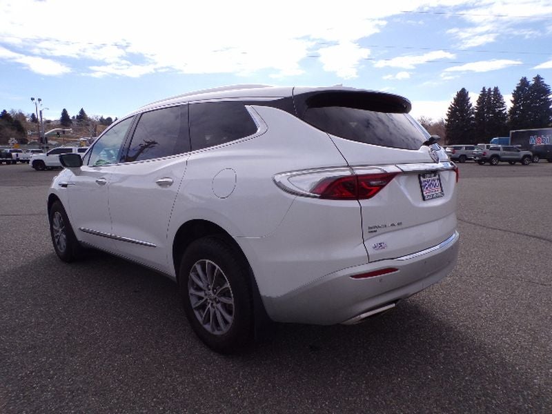 2024 Buick Enclave Essence
