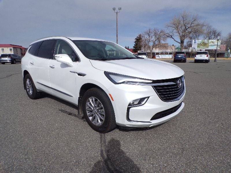2024 Buick Enclave Essence