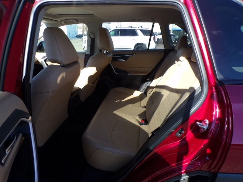 2020 Toyota RAV4 XLE Premium