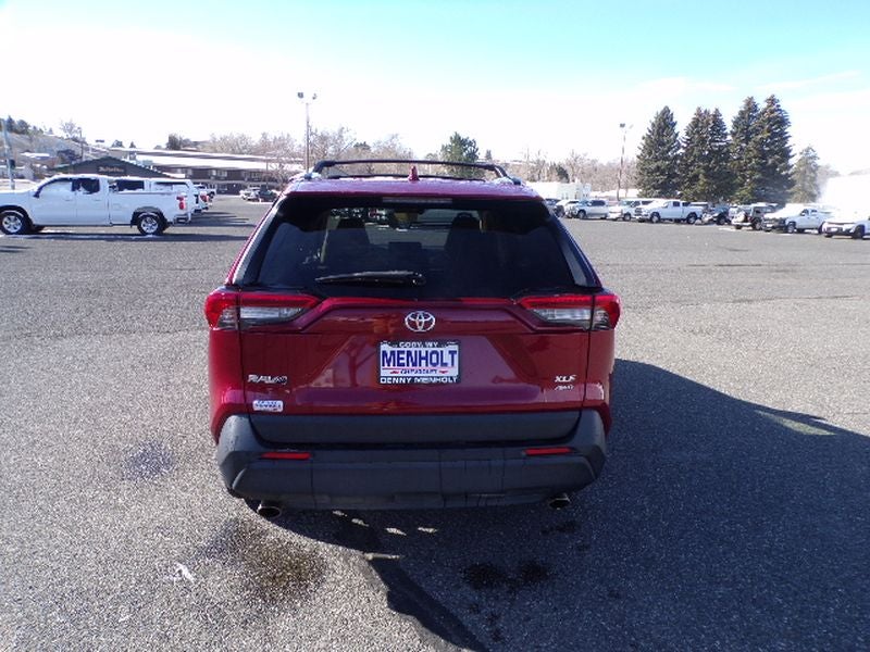 2020 Toyota RAV4 XLE Premium