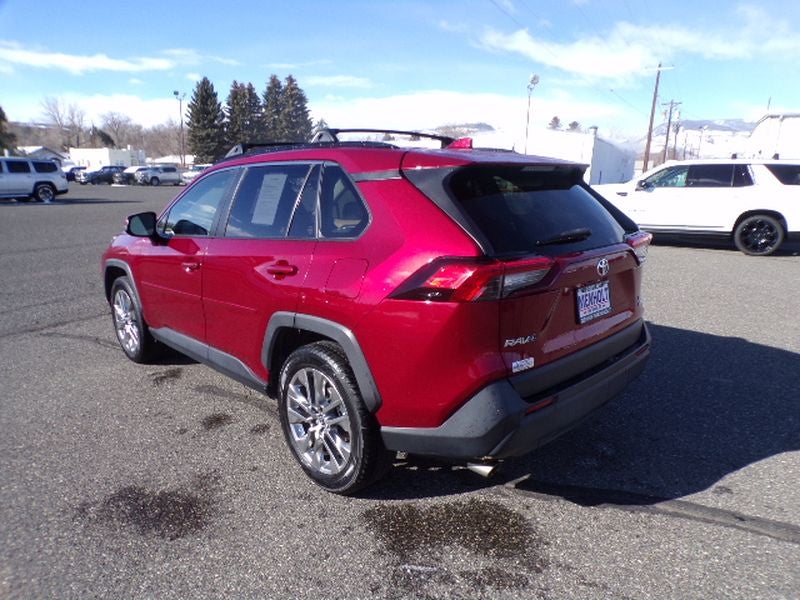 2020 Toyota RAV4 XLE Premium