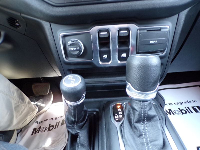2025 Jeep Wrangler 2-Door Sport - Photo 17