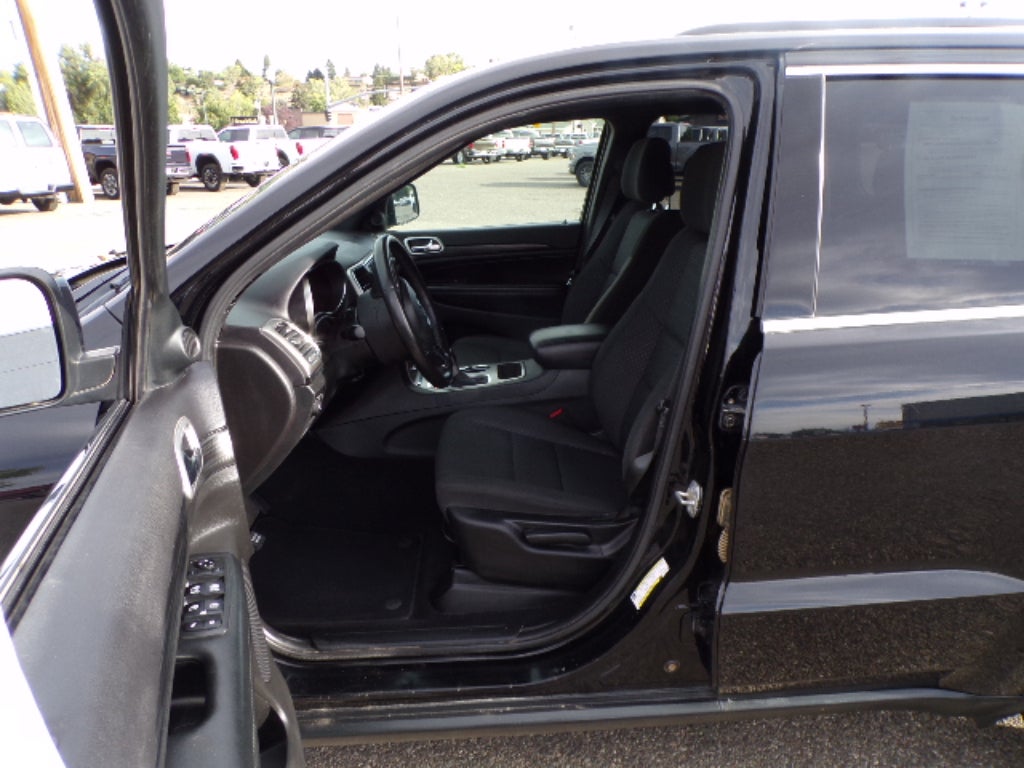2019 Jeep Grand Cherokee Laredo