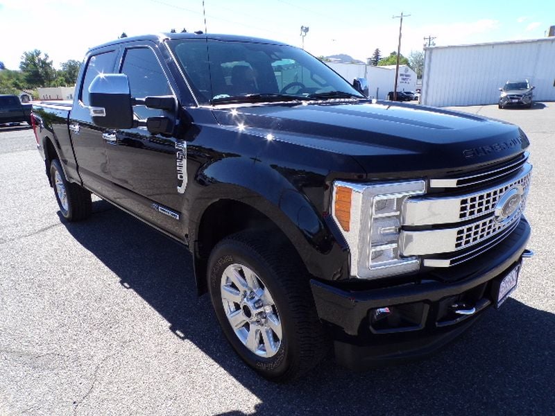 2017 Ford Super Duty F-250 SRW Lariat