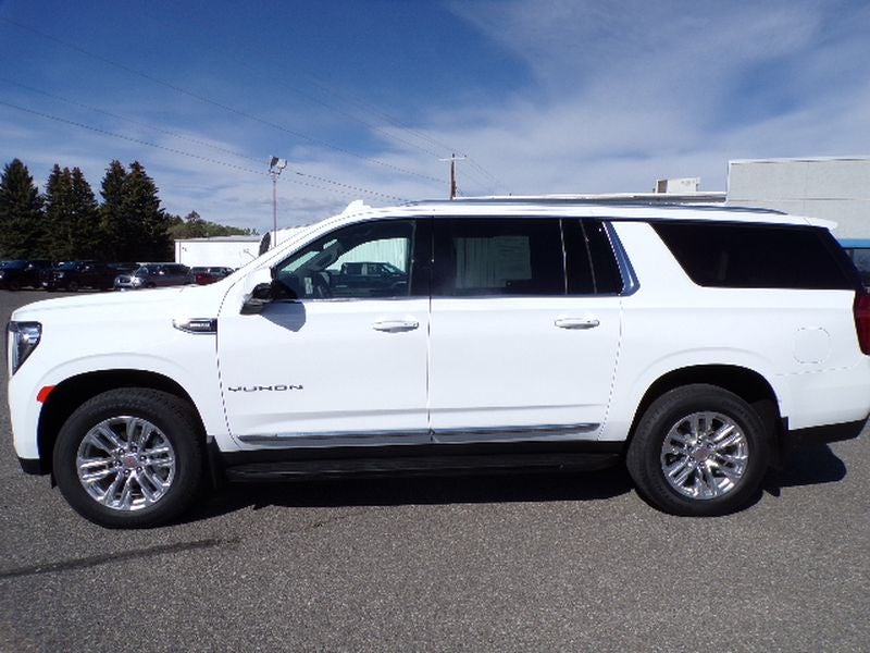 2024 GMC Yukon SLT 4X4's photo