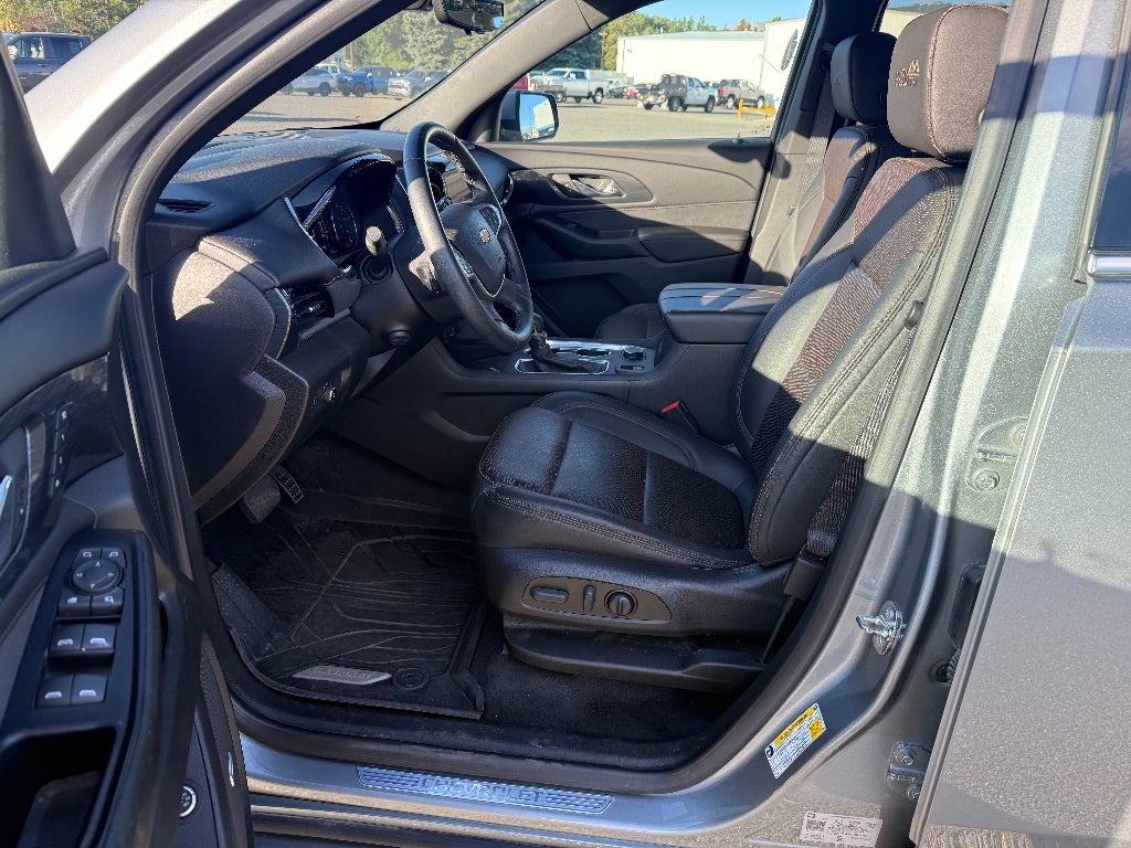 2023 Chevrolet Traverse High Country