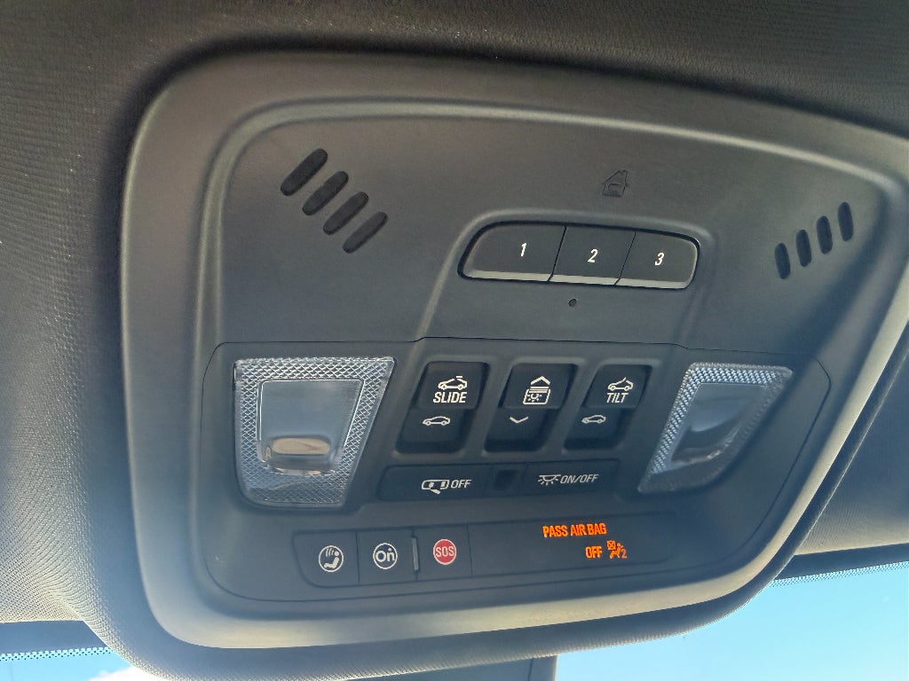 2023 Chevrolet Traverse High Country