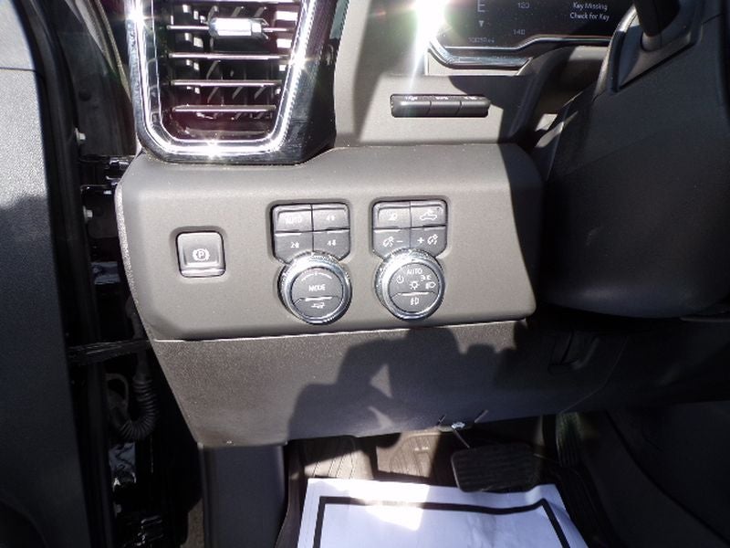 2025 GMC Sierra 3500 HD Denali Ultimate