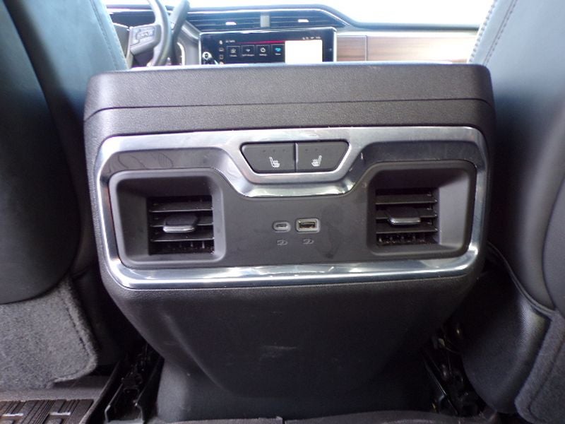 2025 GMC Sierra 3500 HD Denali Ultimate