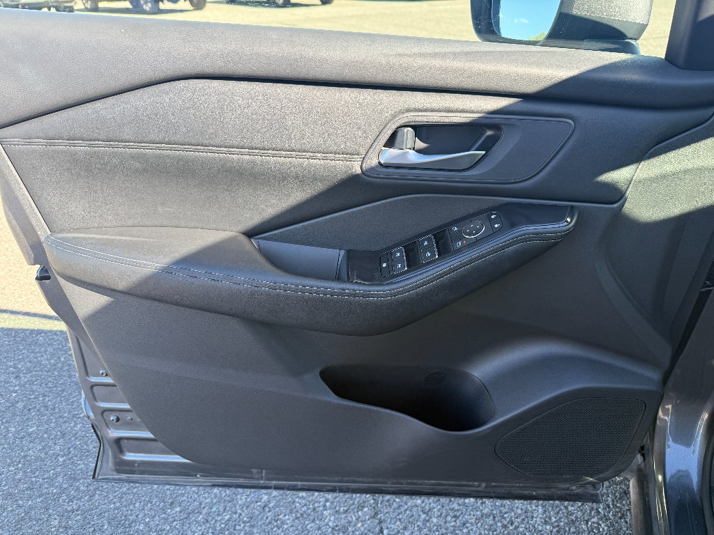 2026 Nissan Rogue SL