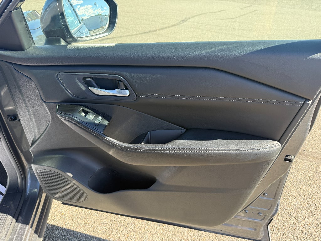 2026 Nissan Rogue SL