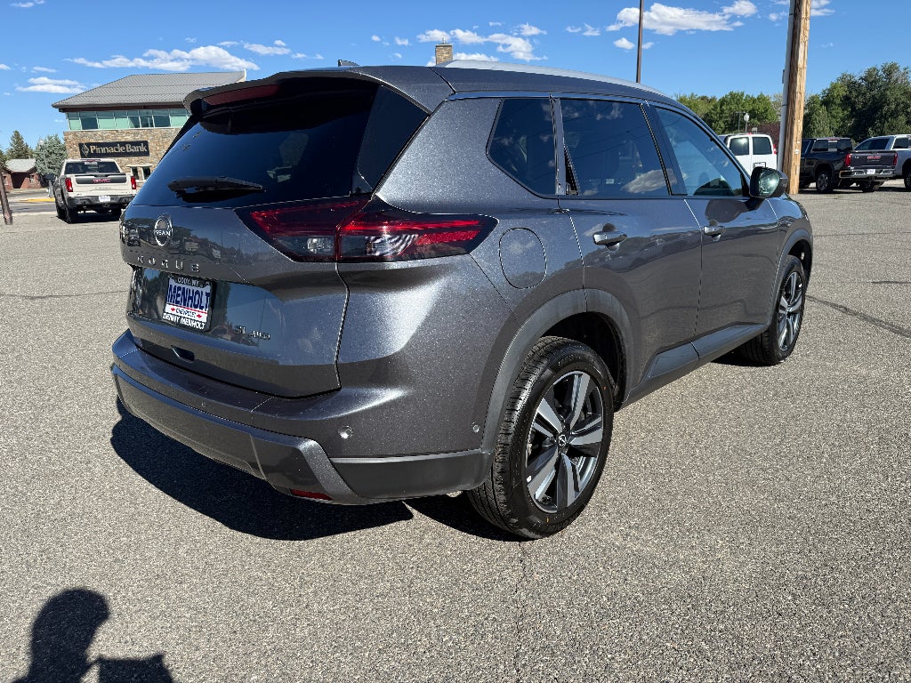 2026 Nissan Rogue SL