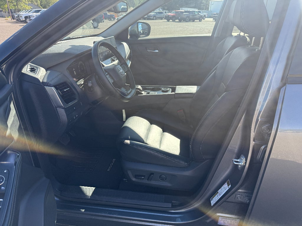 2026 Nissan Rogue SL