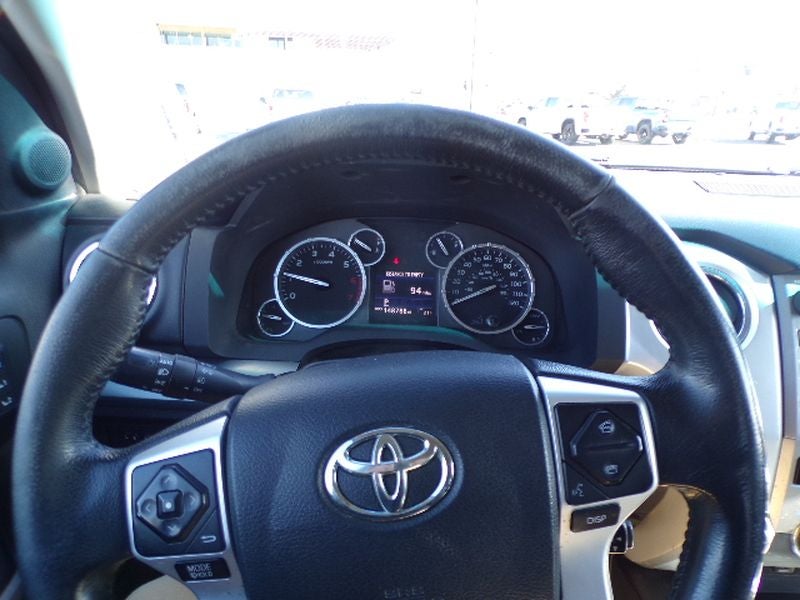 2017 Toyota Tundra 4WD Platinum