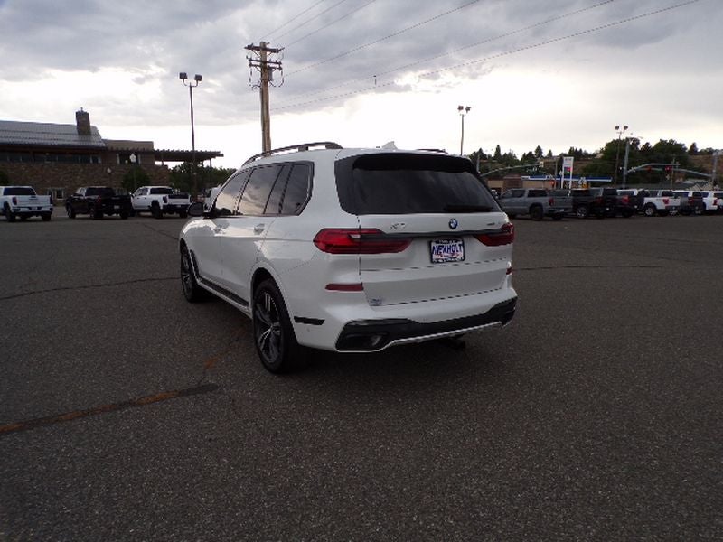 2021 BMW X7 xDrive40i